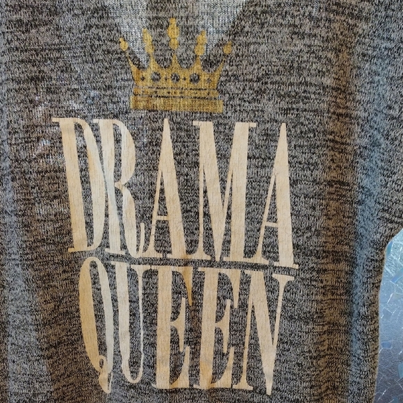 No Boundaries Graphic Tee - Picture 3 of 10